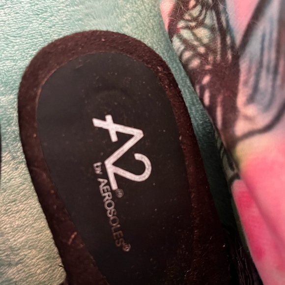 Aerosoles A2 fancy black suede dressy sandals. Sz 9 excellent condition - Picture 4 of 8